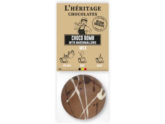 L'Héritage Chocolates Choco Bomb met marshmellows