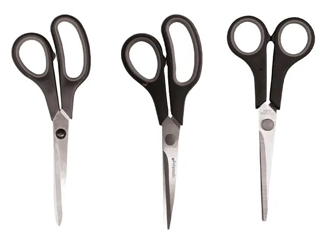 Schaar Quantore 210mm soft grip zwart