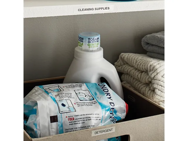 Ruban Dymo Letratag 91201 plastique 12mm noir sur blanc