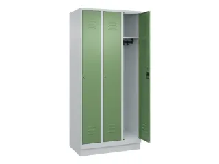 locker,HxBxD 1950x900x500mm,3vak,vak B 300mm,cil.-slot,sokkel - 2