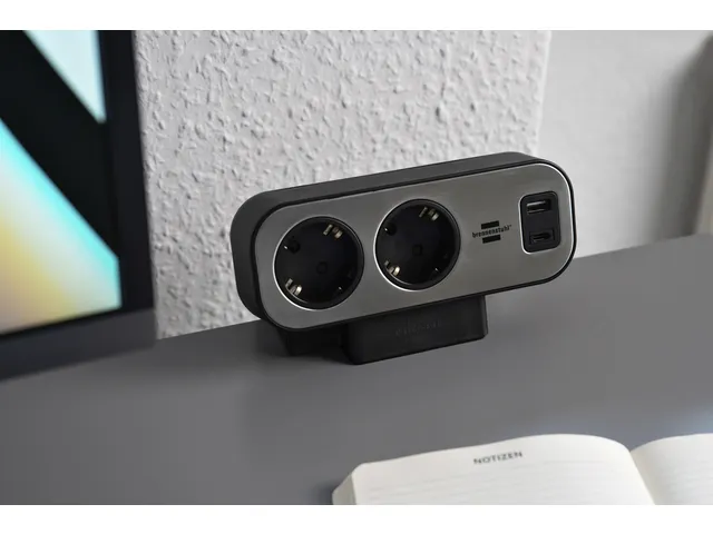 Stekkerdoos Brennenstuhl Estilo bureau duplex 10-voudig 1 USB C, 1 USB