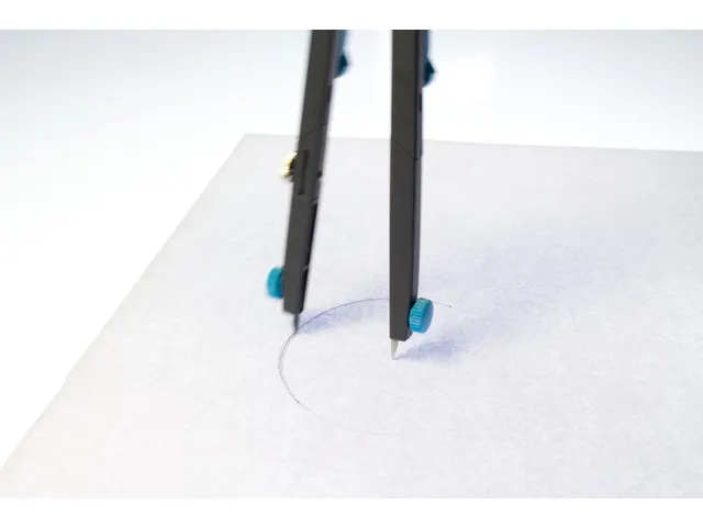Compas à réglage rapide Aristo Bleu