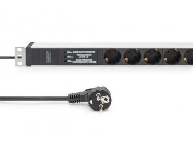 Stekkerdoos Met Aluminium Profiel 6-voudig stopcontact 2m voedingskabe