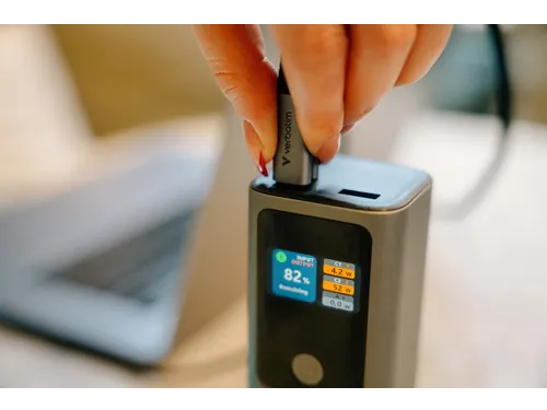 Verbatim 32269 Charge'n'Go 27000mAh Power Bank