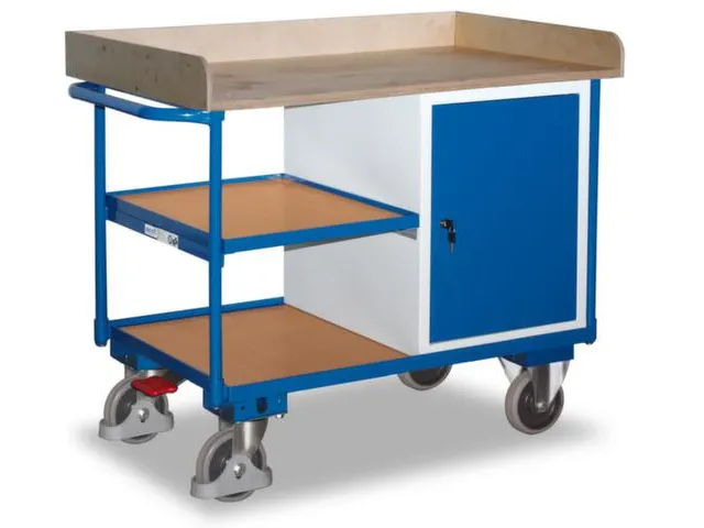 Etabli mobile charge 400kg 3 plateaux avec 1 armoire
