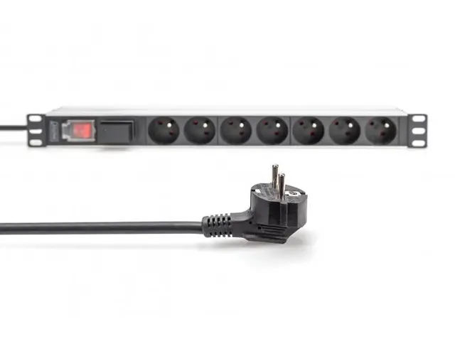 1HE aluminium stekkerdoos met schakelaar 7x CEE 7/5 2m voedingskabel