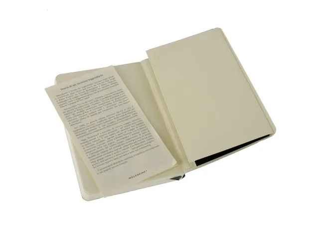 Notitieboek Moleskine pocket 90x140mm blanco soft cover zwart