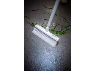 Vikan Hygiene veger met rechte nek 310mm medium vezels grijs - 5