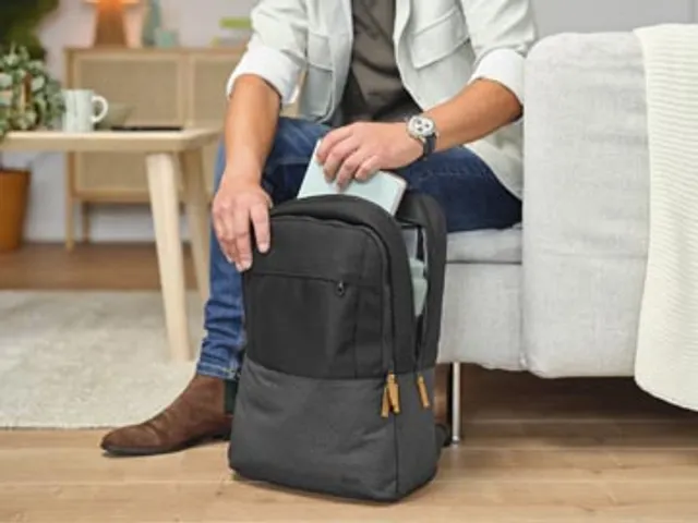 Trust laptoprugzak Lisboa voor 16 inch laptops, zwart