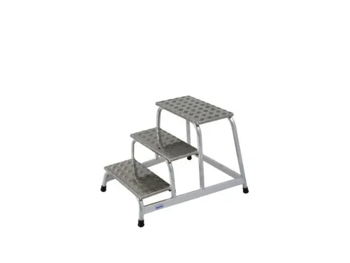 Montagetrap Aluminium H 0 6M 3Treden Incl. Platform Treden Traanplaat