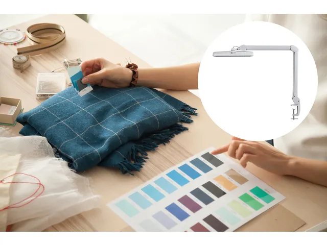 Werkpleklamp MAUL Intro LED tafelklem dimbaar wit