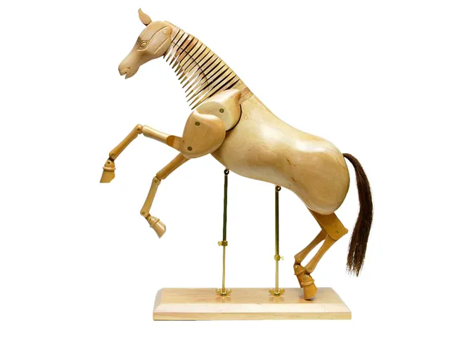 Statuette cheval Conda 50cm bois naturel