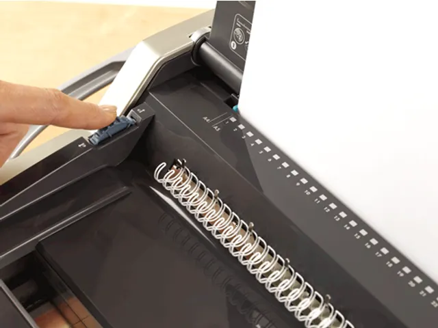 Fellowes Bindmachine Galaxy Elektronisch Metalen Ruggen