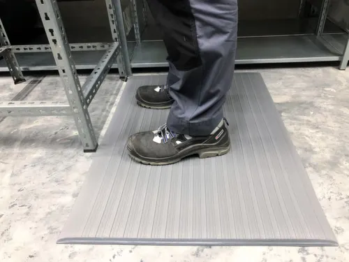 antivermoeidheidsmat,mat,HxLxB 10x1000x600mm,vinyl,geribbeld,antislip