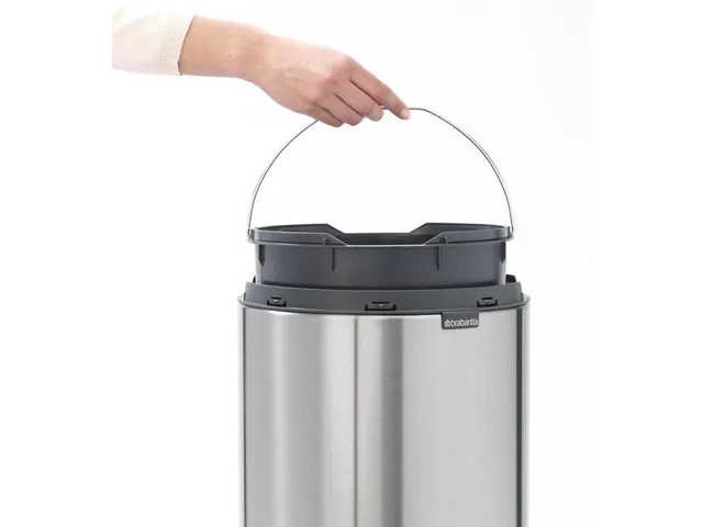 Touch bin New 30 Liter Prullenbak Mat Staal
