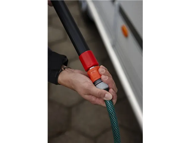 Steel Vikan met waterdoorvoer Gardena telescoop 106-160 cm Ø32mm