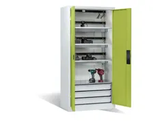 acculaadkast 1950x930x500mm 15stekkerdozen 230V ventilator fr. RAL7035