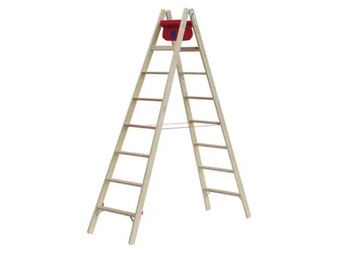 trapladder,beide zijden,2x8,treden,balk L 2,36m,hout