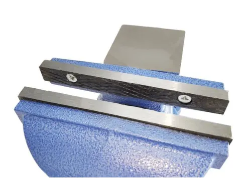 parallelbankschroef,bek HxB 18x150mm,spanwijdte 110mm,m. draaischijf
