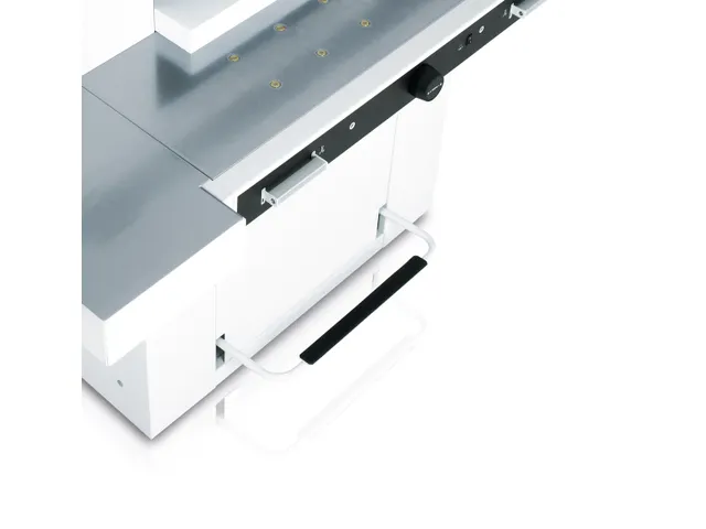 Stapelsnijmachine A3 Ideal 5560 Luchttafel Hydraulisch