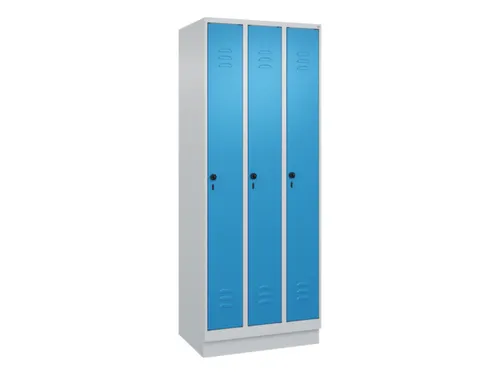 locker,HxBxD 1950x750x500mm,3vak,vak B 250mm,draaigrendel,sokkel