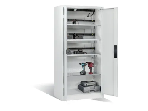 acculaadkast 1950x930x500mm 15stekkerdozen 230V ventilator fr. RAL7035