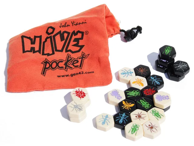 Tucker's Fun Factory Reisspel Hive Pocket 9+