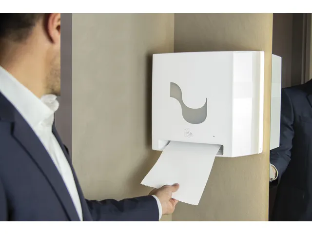 Voordeelbundel Celtex handdoekpapier met gratis Megamini E-Control dis