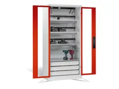 acculaadkast 1950x930x500mm 15stekkerdozen 230V ventilator fr. RAL3000