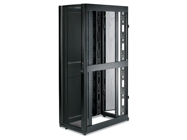 APC NetShelter SX 42U 600mm(b) x 1070mm(d) 19 inch IT rack, behuizing