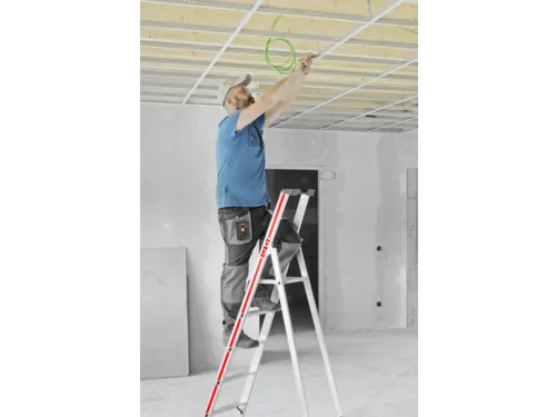 trapladder,eenzijdig,5treden,stand H 1,11m,balk L 1,89m,aluminium