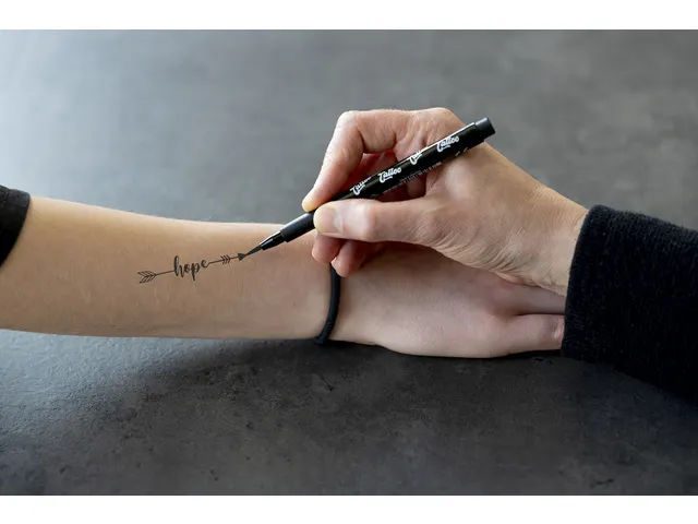 Marqueur tattoo feutre Eberhard Faber 4 pièces Brush et calligraphie