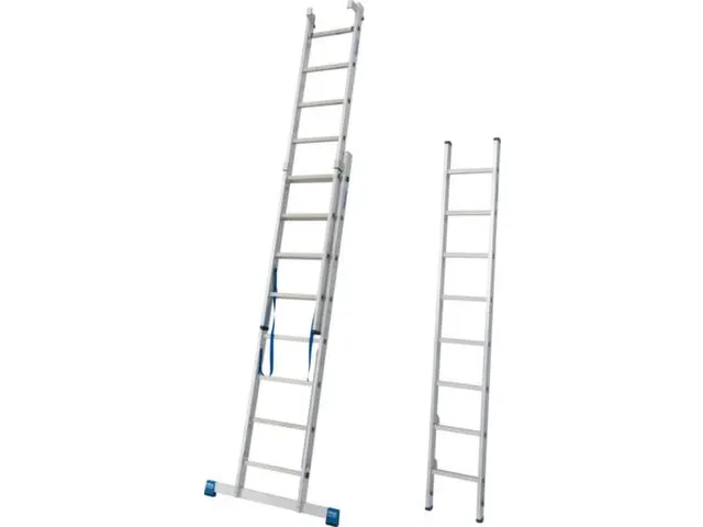 échelle télescopique polyvalente 3x8 échelons lisse L 2 3-5 2m alu