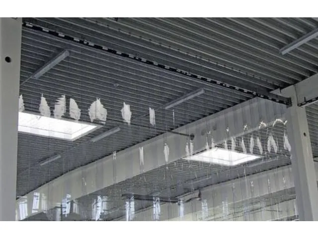 strokengordijn H 2600mm strook B 400mm 4mm onder kozijn