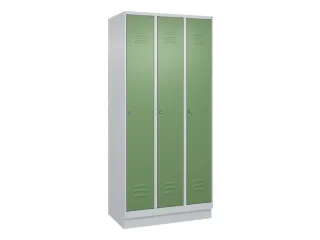 locker,HxBxD 1950x900x500mm,3vak,vak B 300mm,cil.-slot,sokkel - 1