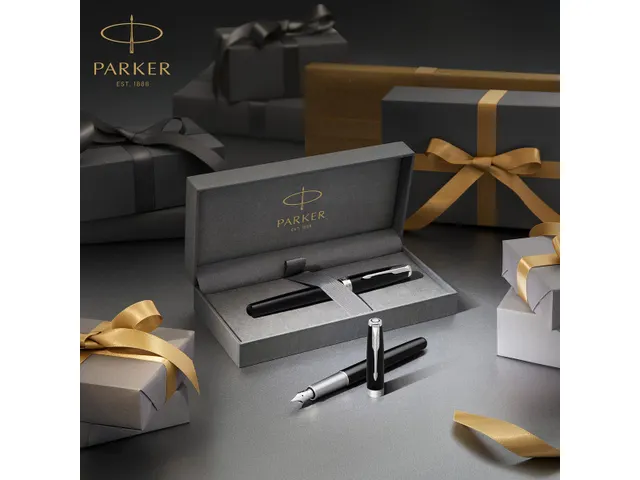 Parker Sonnet vulpen Matte Black GT medium punt in Giftbox