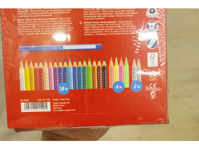 kleurpotlood Faber-Castell Grip promotieset 18 + 4 + 2