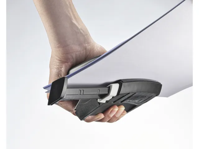 Perforator Leitz Nexxt Recycle mini 10 vel zwart