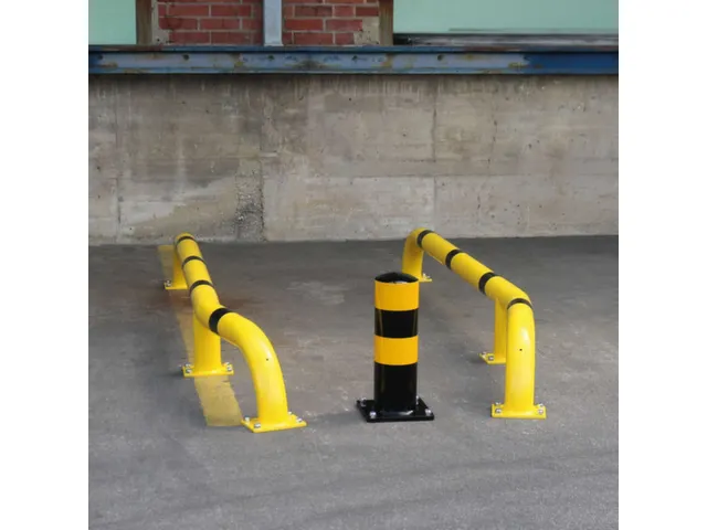 inrijhulp,HxL 280x2800mm,stalen buis,geel/zwart,v. vastschroeven