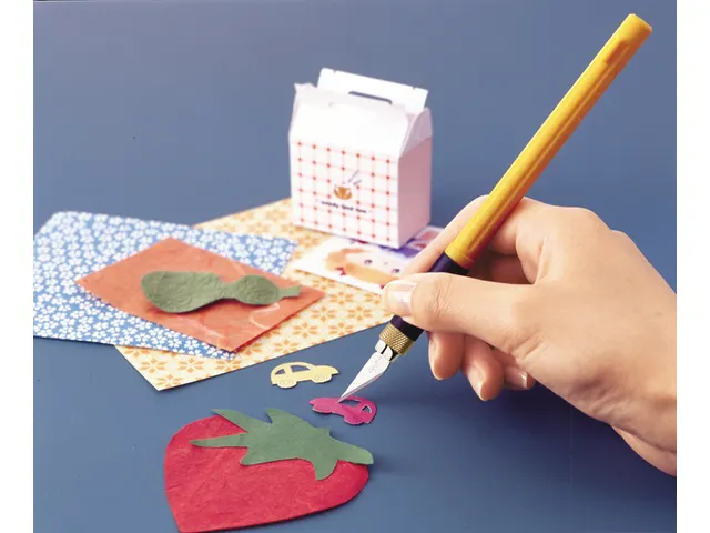 Couteau de précision Olfa AK-4 Pro blister 1 pièce