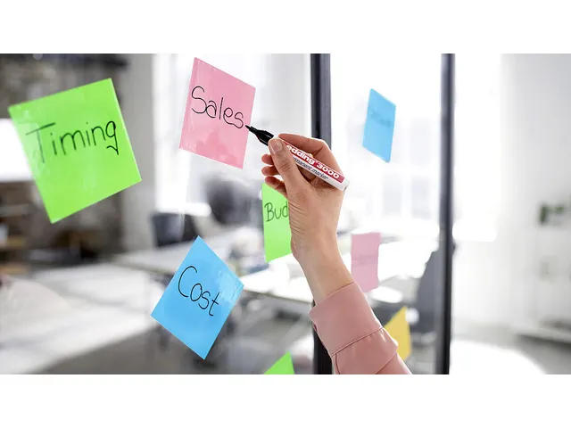 Viltstift edding 3000 rond zwart 1.5-3mm blister à 4st