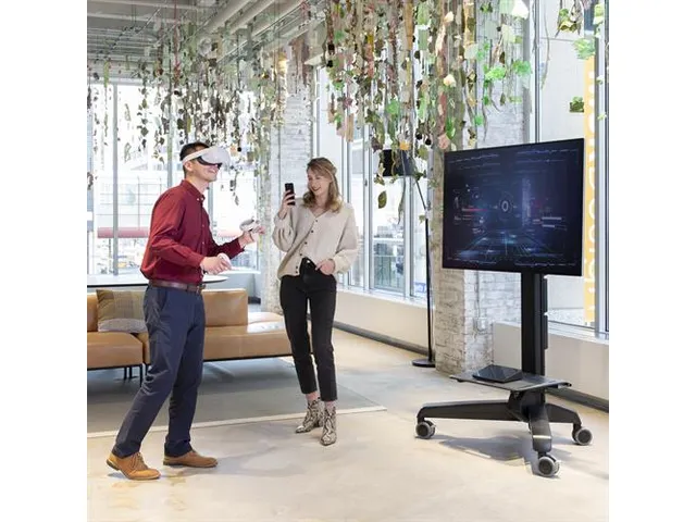 Mediawagen Neo-Flex Mobiel MediaCenter UHD