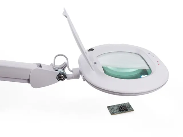 LED Loeplamp Met Vergrootglas Dimbaar 5 Dioptrie 60 LED's