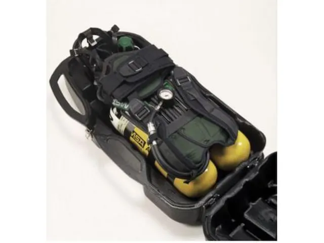 Mallette de transport pour appareil respiratoire MSA 10049021, à l'un