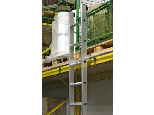 Stellingladder Aluminium 4Haken 8Treden Boom L 2.20M