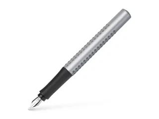 Kalligrafiepunt Faber-Castell Grip vulpen. Punt 1.4 - 3