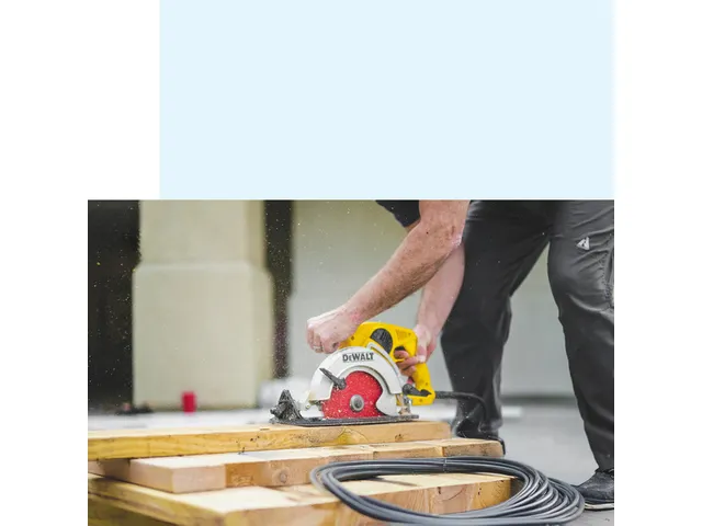Verlengkabel BRASQ 30m zwart