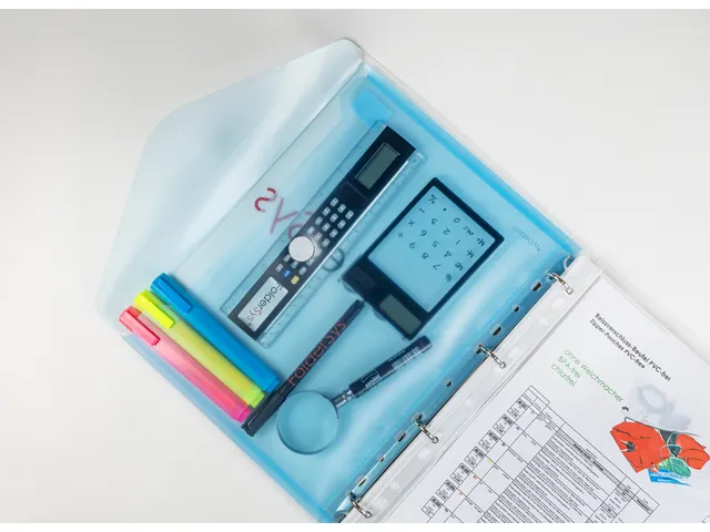 enveloptas assorti A4 met perforatierand en klittenbandsluiting