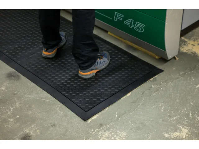 werkplek-vloerbedekking,kliksysteem,HxLxB 13x710x780mm,rubber