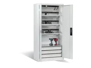 acculaadkast 1950x930x500mm 15stekkerdozen 230V ventilator fr. RAL7035 - 2